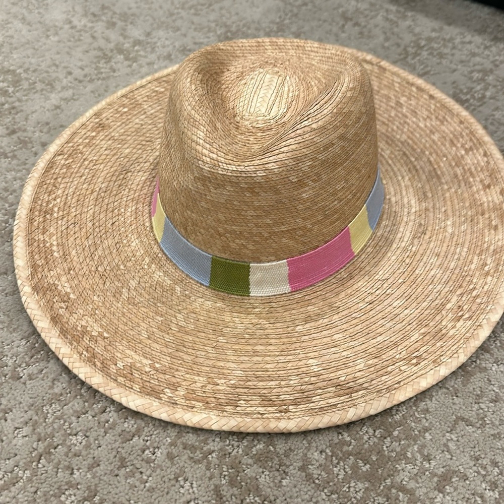 Tan Wide-Brim Straw Hat with Ribbon Accents